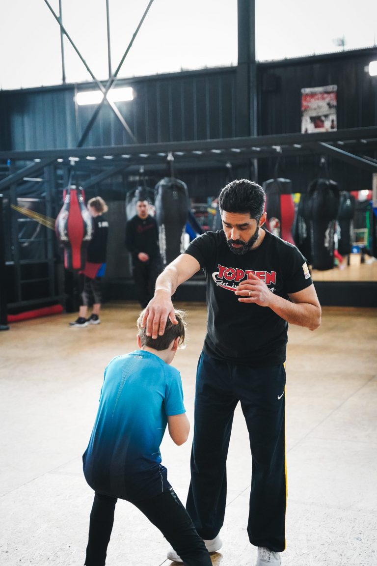 Kindertraining 29 boxen für kinder,Selbstverteidigung für Kinder,taekwondo für kinder,Boxen für jugendliche